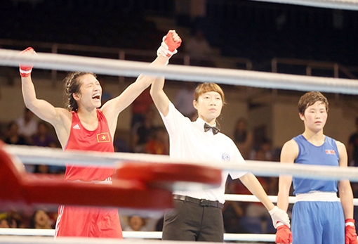 Nhà vô địch boxing nữ châu Á và câu chuyện “duyên, nghĩa”