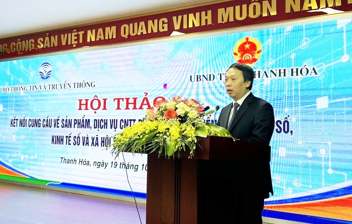 Thứ trưởng Bộ TT&TT Nguyễn Huy Dũng phát biểu tại Hội thảo