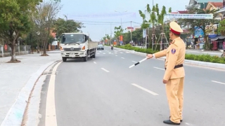 Quảng Ninh phát động người dân cung cấp thông tin vi phạm an toàn giao thông