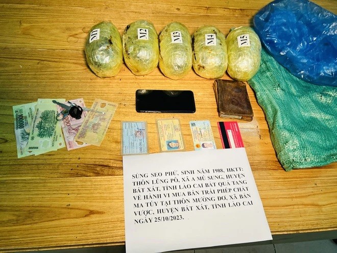 Tang vật một vụ bắt giữ hơn 4kg ma túy do Hải quan Lào Cai triển khai. Ảnh: TL.